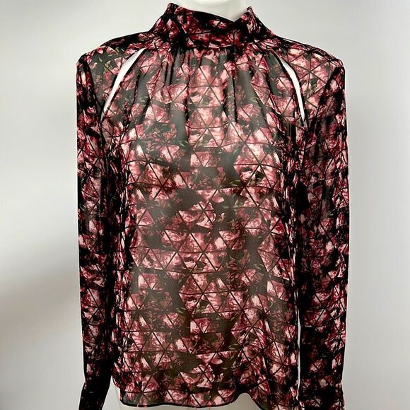 BCBGENERATION sheer triangle print open back blouse - Picture 1 of 8